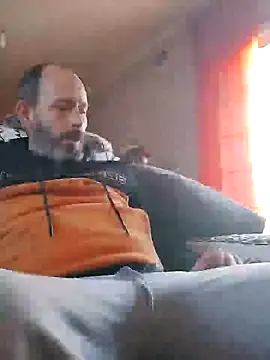 207RCCam online show from December 2024 02:42:02 PM