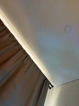 curchez  online show from February 2025 07:52:01 PM