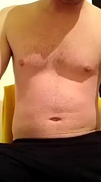 Rolandxxxr online show from February 2025 09:48:01 PM