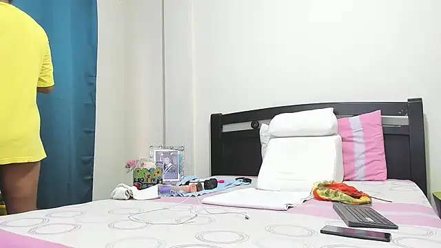 mara2020 69 online show from September 2025 02:52:01 PM