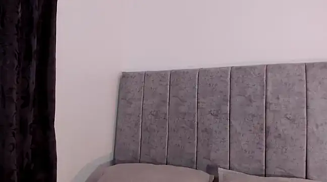 Hanna Risso online show from January 2025 04:59:02 PM