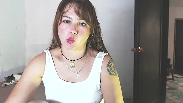 solamatista11 online show from November 2025 07:25:01 PM