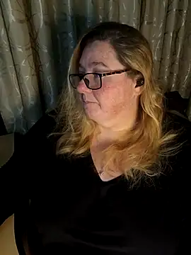 Iceprincess2bad4u online show from May 2026 06:16:02 PM