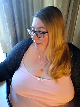 Iceprincess2bad4u online show from May 2026 05:37:02 AM