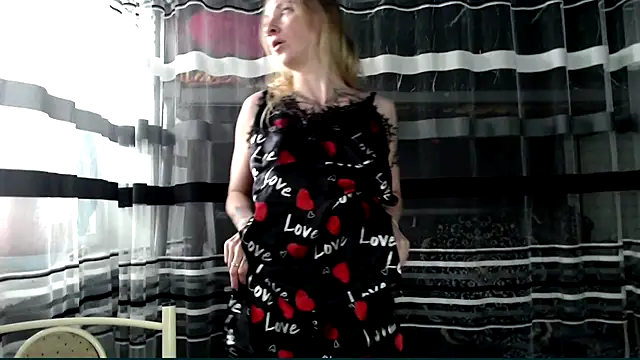 cold lollipop online show from September 2025 05:54:01 AM