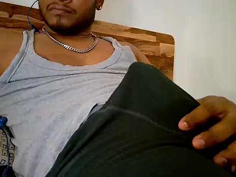 piratess online show from September 2025 09:05:01 PM