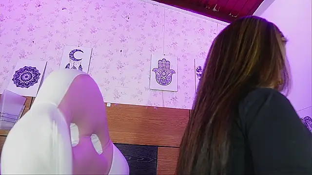 mssburbuja online show from March 2025 03:15:01 AM