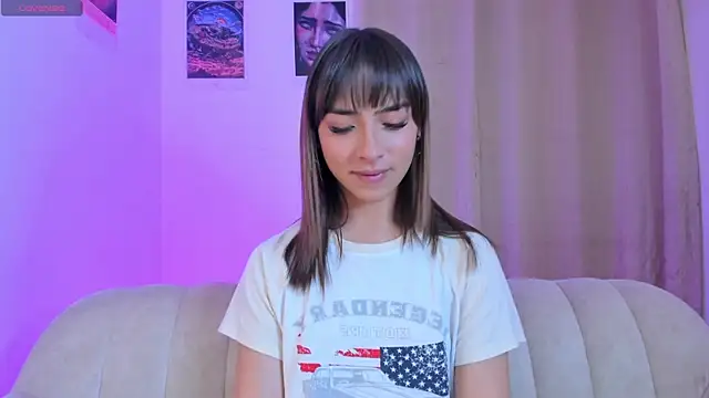 Snapshot of Moonlight1002 chatting on February 2025 03:56:02 AM Moonlight1002 online show from February 2025 03:56:02 AM