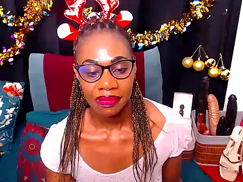 Snapshot of sexybootylicious chatting on December 2024 06:17:02 AM sexybootylicious online show from December 2024 06:17:02 AM