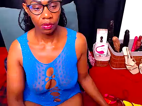 Snapshot of sexybootylicious chatting on January 2025 05:53:01 PM sexybootylicious online show from January 2025 05:53:01 PM