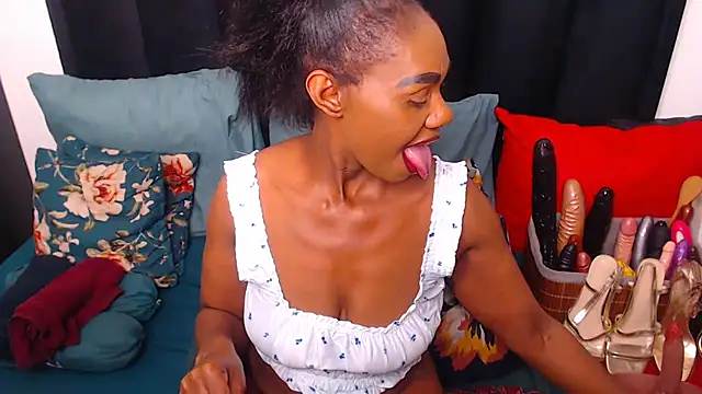 Snapshot of sexybootylicious chatting on October 2025 01:35:02 PM sexybootylicious online show from October 2025 01:35:02 PM