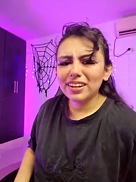 mary diaz1 online show from October 2025 08:20:02 PM