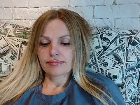 Angel girllovemy online show from October 2025 08:42:02 AM