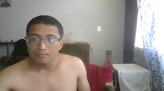 Snapshot of Mghty-cockl88 chatting on January 2025 06:19:01 PM Mghty-cockl88 online show from January 2025 06:19:01 PM