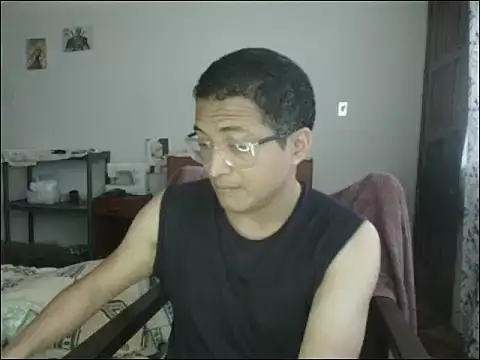 Snapshot of Mghty-cockl88 chatting on October 2025 01:01:01 PM Mghty-cockl88 online show from October 2025 01:01:01 PM