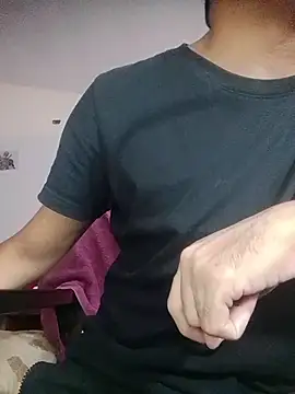 Mghty-cockl88 online show from March 2026 01:33:02 PM