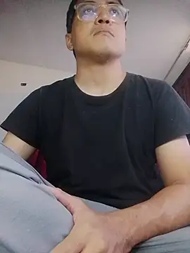 Mghty-cockl88 online show from April 2026 01:42:02 PM