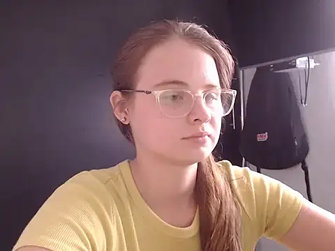 HellenMiyer1111 online show from February 2025 05:50:01 PM