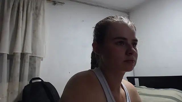 HellenMiyer1111 online show from September 2025 05:45:02 PM