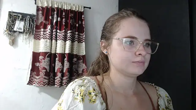 HellenMiyer1111 online show from October 2025 05:26:02 PM