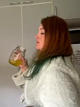 Demure Whore online show from October 2025 02:53:02 AM