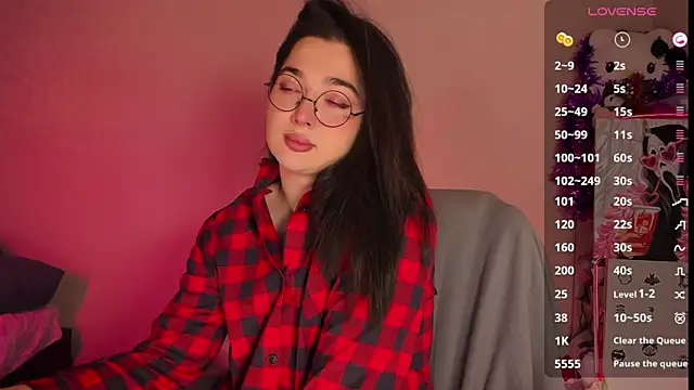 YsabellViveris online show from December 2024 08:48:01 AM