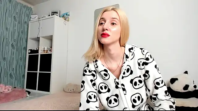 KenzieDawton online show from January 2025 05:03:01 AM