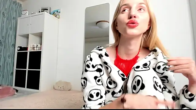 KenzieDawton online show from January 2025 04:59:01 AM