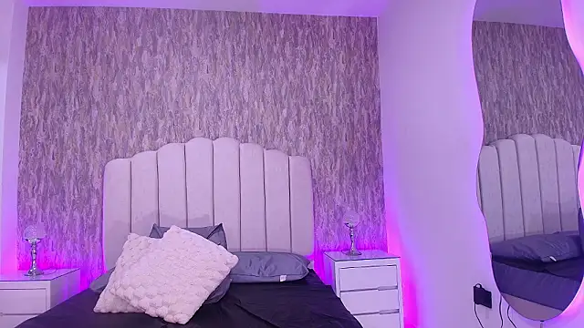 raven lilith  online show from March 2026 03:12:01 AM