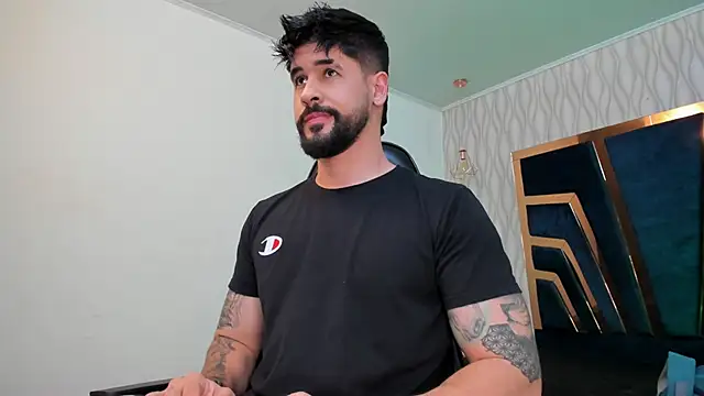 Snapshot of Petesevans chatting on September 2025 11:15:02 PM Petesevans online show from September 2025 11:15:02 PM