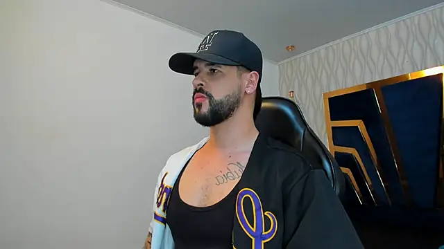 Snapshot of Petesevans chatting on September 2025 11:48:01 PM Petesevans online show from September 2025 11:48:01 PM