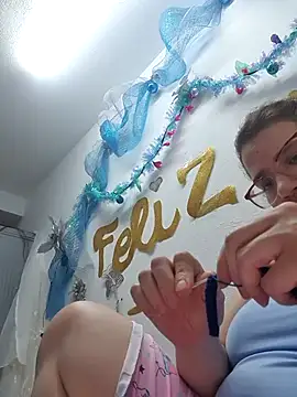 karlythothxh online show from November 2025 04:49:01 PM