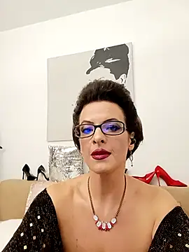 RebeccaNoble online show from November 2025 06:19:01 PM