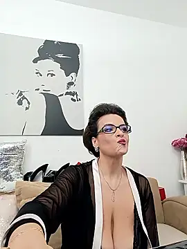 RebeccaNoble online show from January 2026 05:48:02 PM