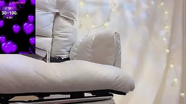 Tw Zoella online show from March 2026 02:49:02 PM