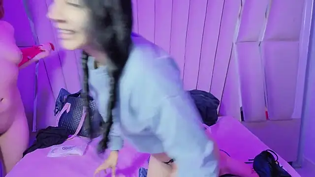 fisting anal 69 online show from October 2025 01:37:01 PM