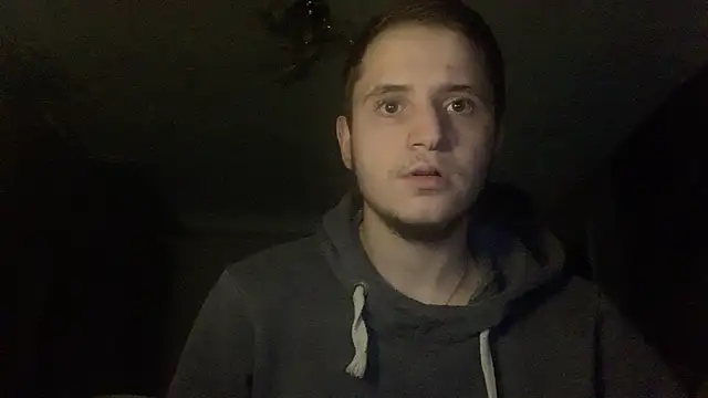 sweaticeboy online show from November 2025 06:08:01 PM