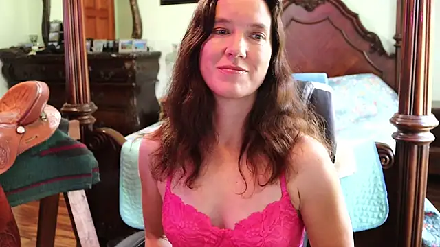 thornburyrose online show from October 2025 05:03:01 PM