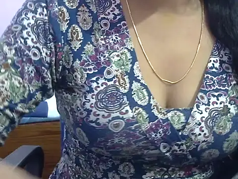 Your wild Dia online show from February 2026 05:33:02 AM