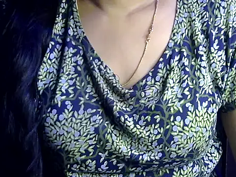 Your wild Dia online show from February 2026 07:03:02 PM