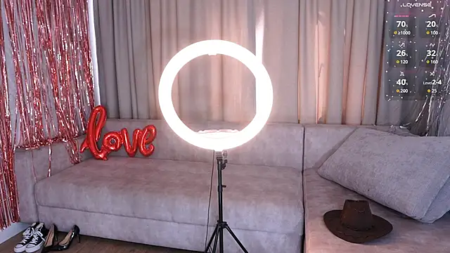 k kimikooo online show from September 2025 04:25:01 AM