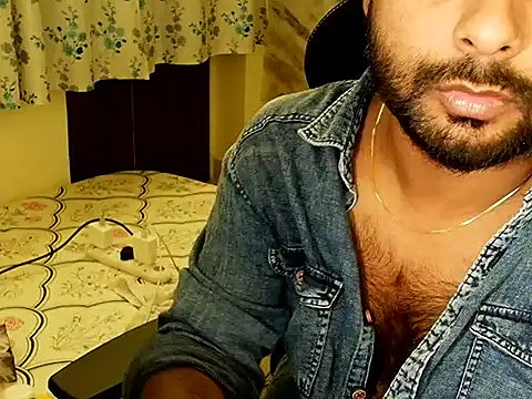 SHENOY3 online show from September 2025 06:10:02 PM