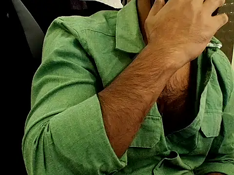 SHENOY3 online show from November 2025 06:29:01 PM