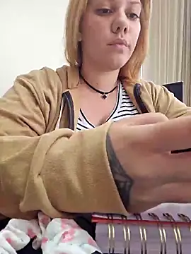 Snapshot of Janefruti chatting on February 2025 05:37:01 PM Janefruti online show from February 2025 05:37:01 PM