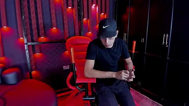 Strongernastyx online show from March 2025 09:48:02 PM