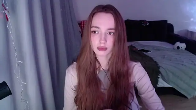 Weeissy online show from February 2025 05:26:02 PM