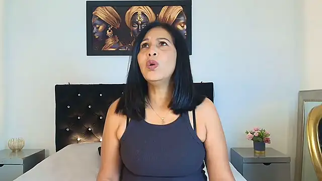 Shanon mature online show from July 2026 06:11:01 PM