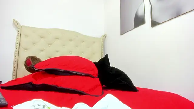 izzy cum online show from January 2025 07:27:02 PM