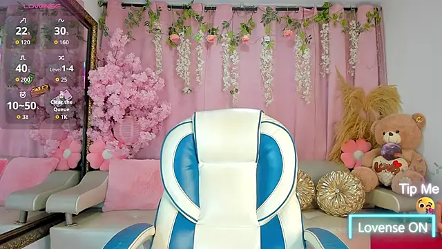 SammyGirlTS online show from April 2026 11:21:01 AM