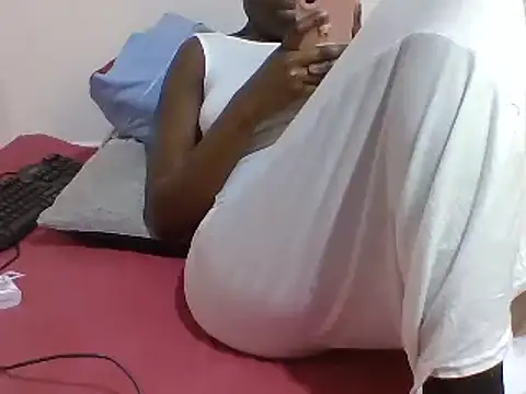 sweetelle09 online show from March 2025 07:58:02 PM